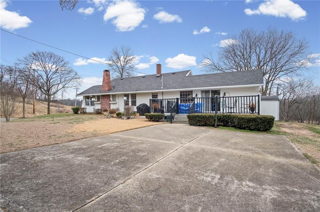 1019 Price Boulevard — photo 2