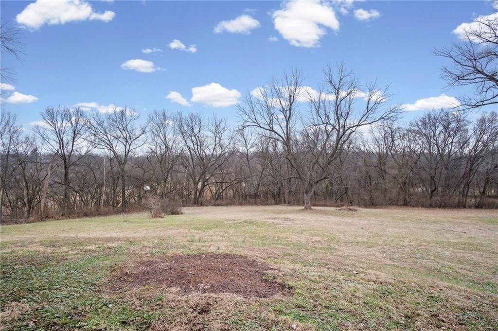 1019 Price Boulevard — photo 3