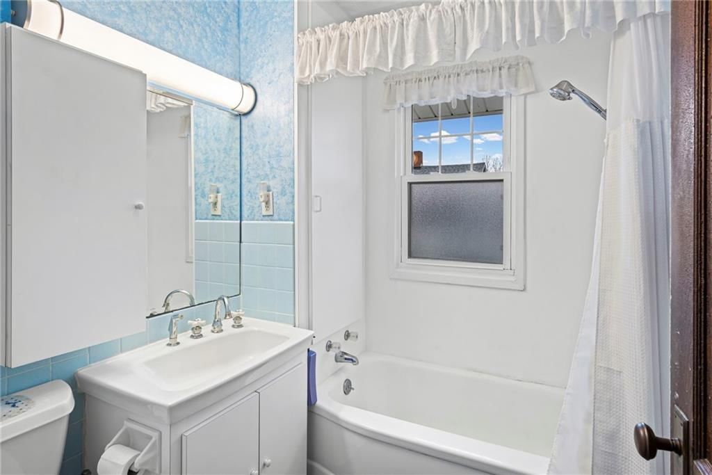 1019 Price Boulevard — photo 17