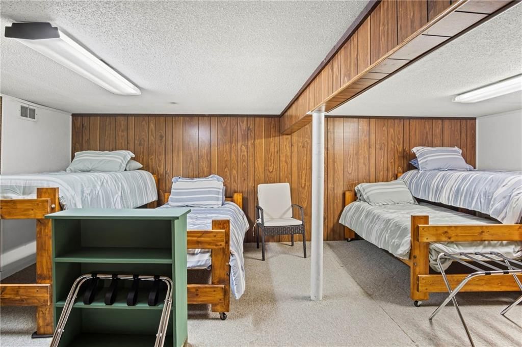 1019 Price Boulevard — photo 20
