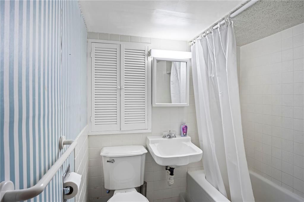 1019 Price Boulevard — photo 22