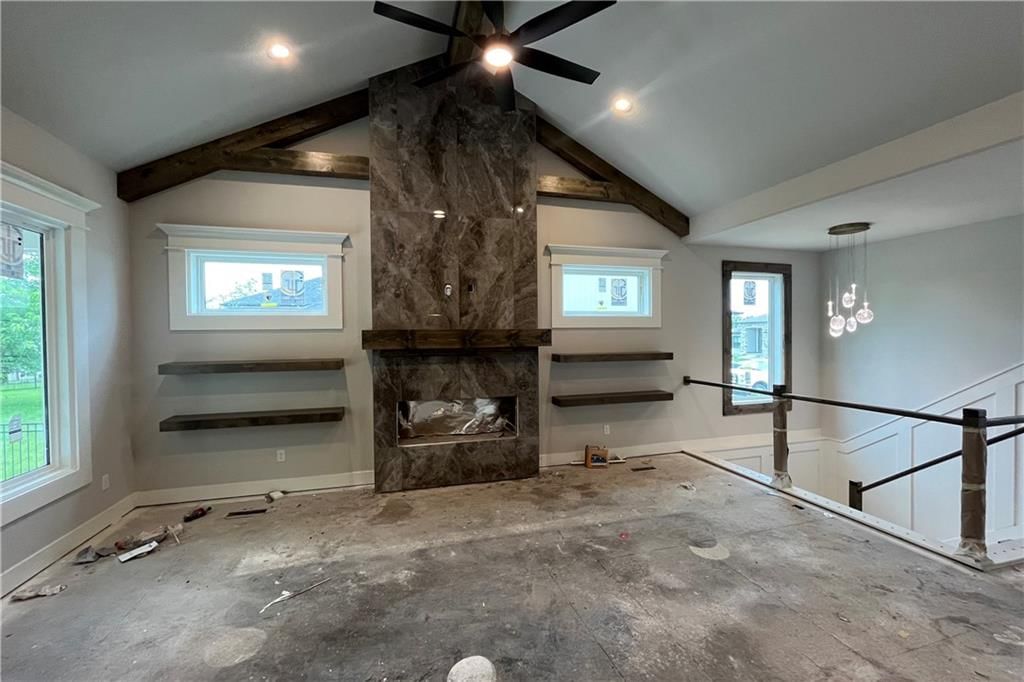 2616 NE Woodland Oak Drive — photo 4
