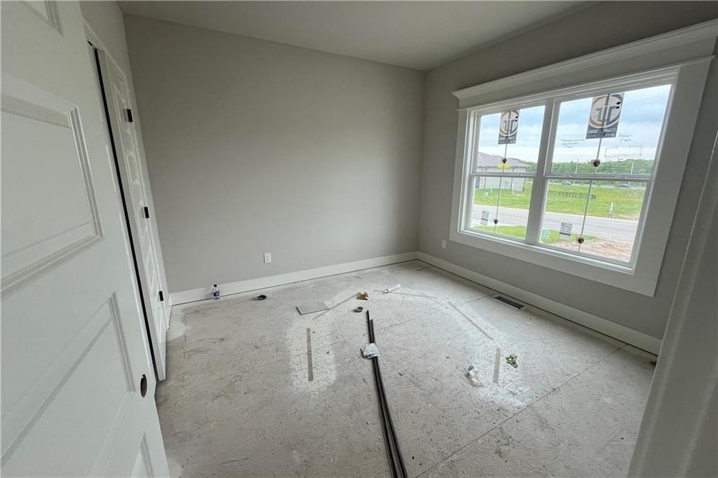 2616 NE Woodland Oak Drive — photo 15