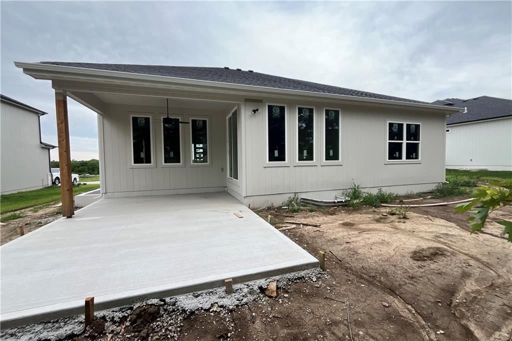 2616 NE Woodland Oak Drive — photo 26