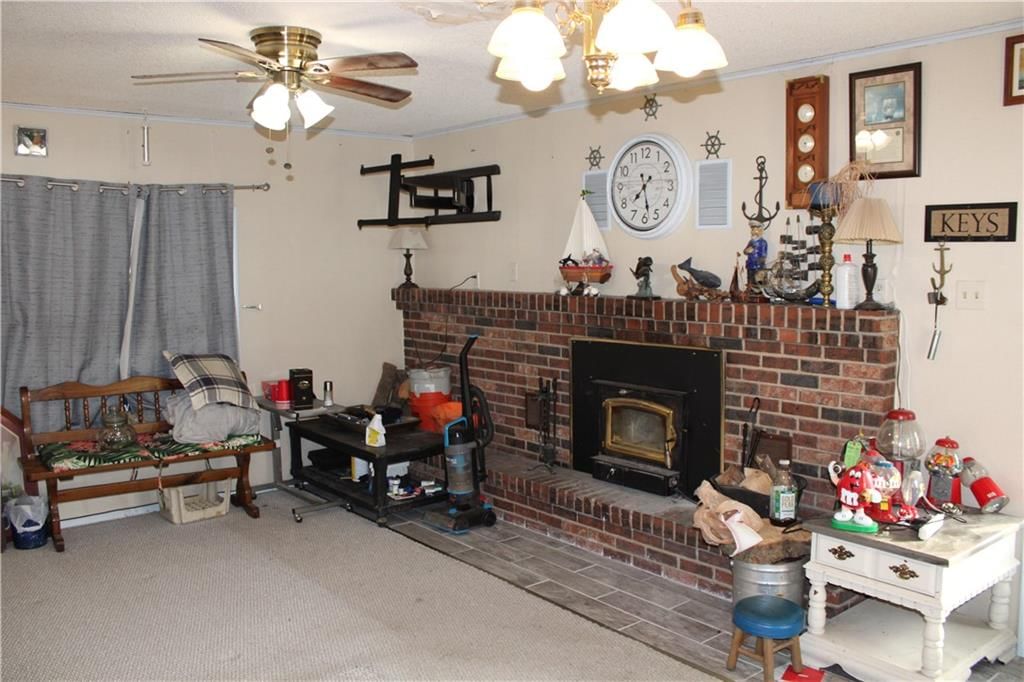 302 N Military Street — photo 13
