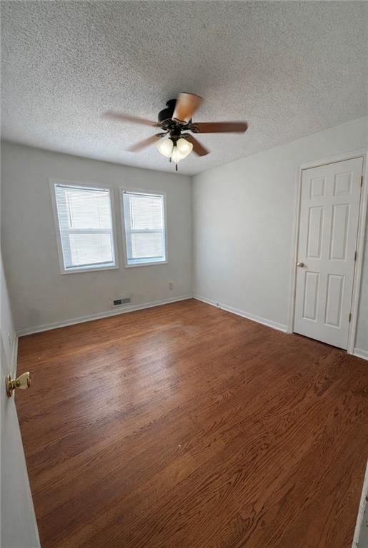 9405 E 70th Terrace — photo 12