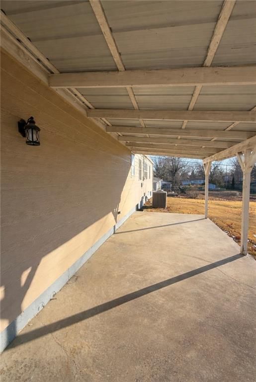 9405 E 70th Terrace — photo 14