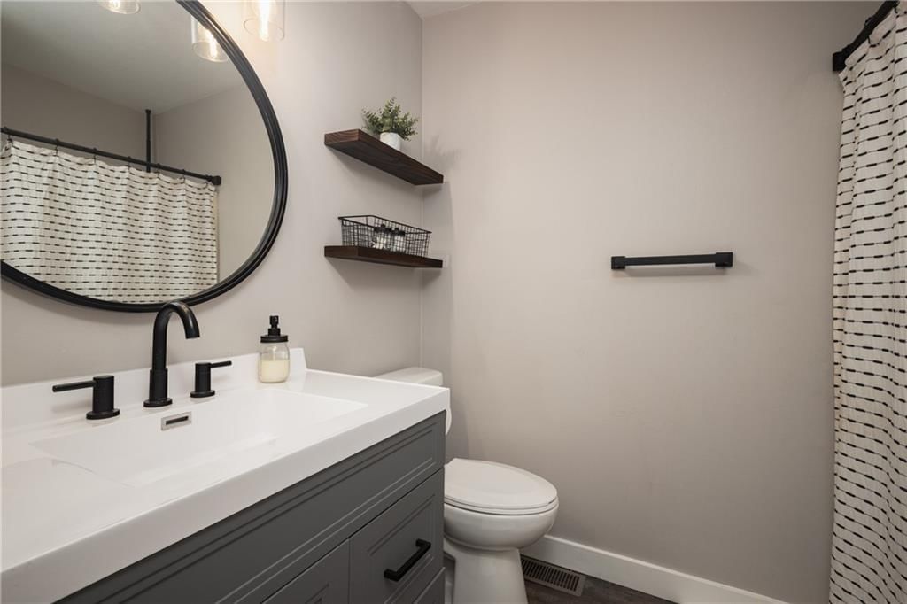 805 Britany Drive — photo 23