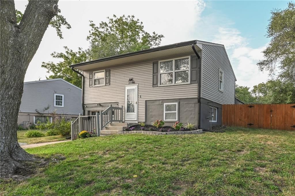 18108 E Shoshone Drive — photo 3