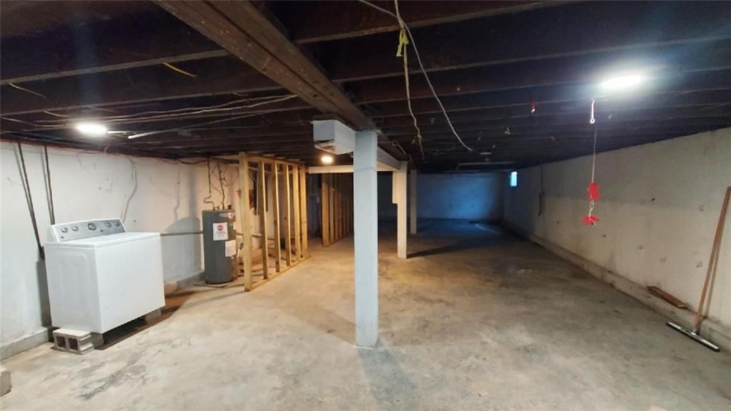 1811 N MICHIGAN N/A — photo 11