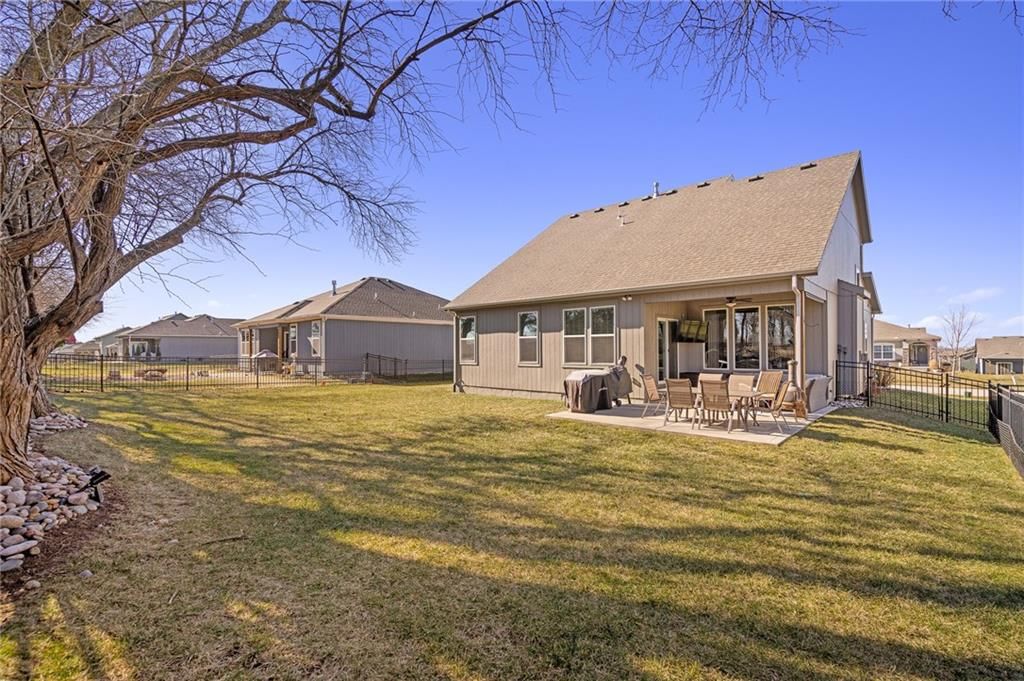 2939 SW Arbor Tree Drive — photo 57