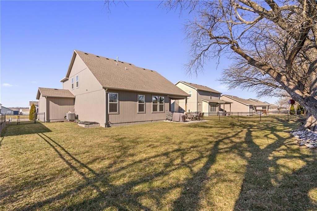 2939 SW Arbor Tree Drive — photo 59