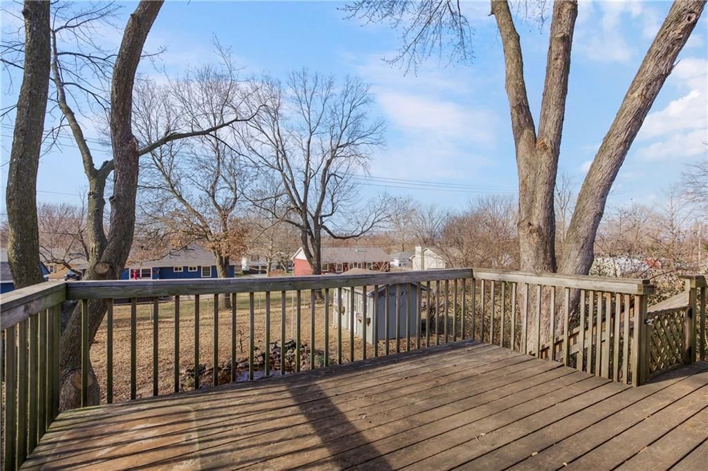 504 Brookridge Drive — photo 6