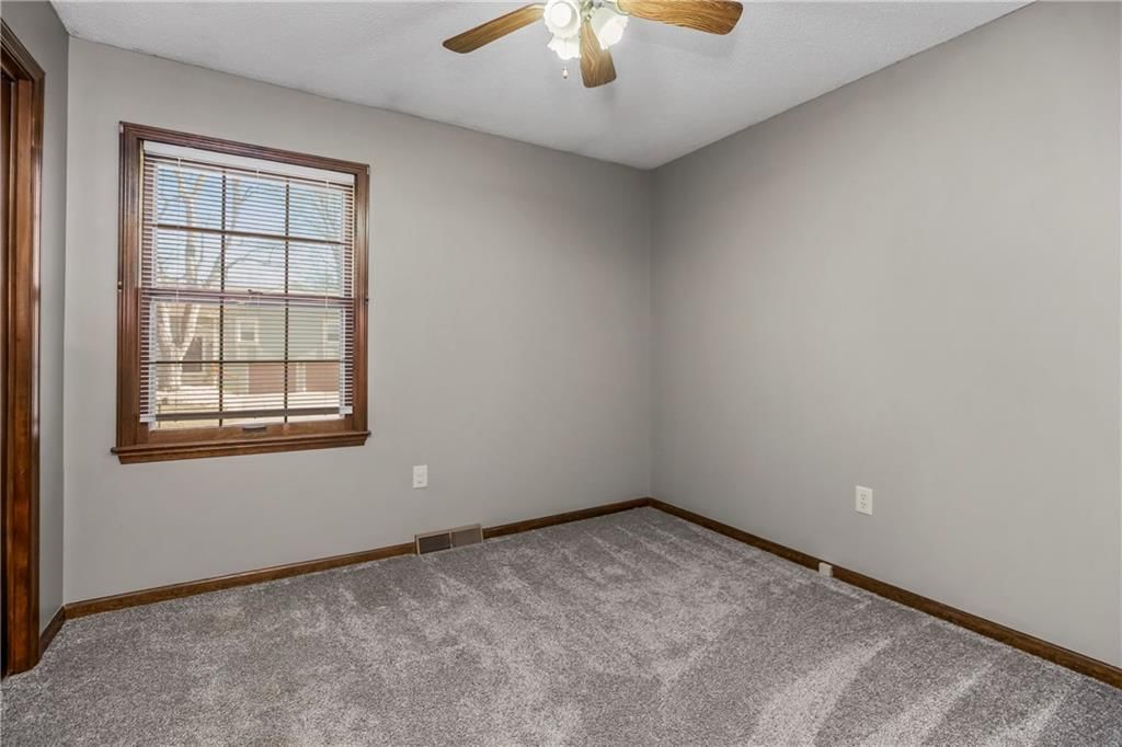 504 Brookridge Drive — photo 13