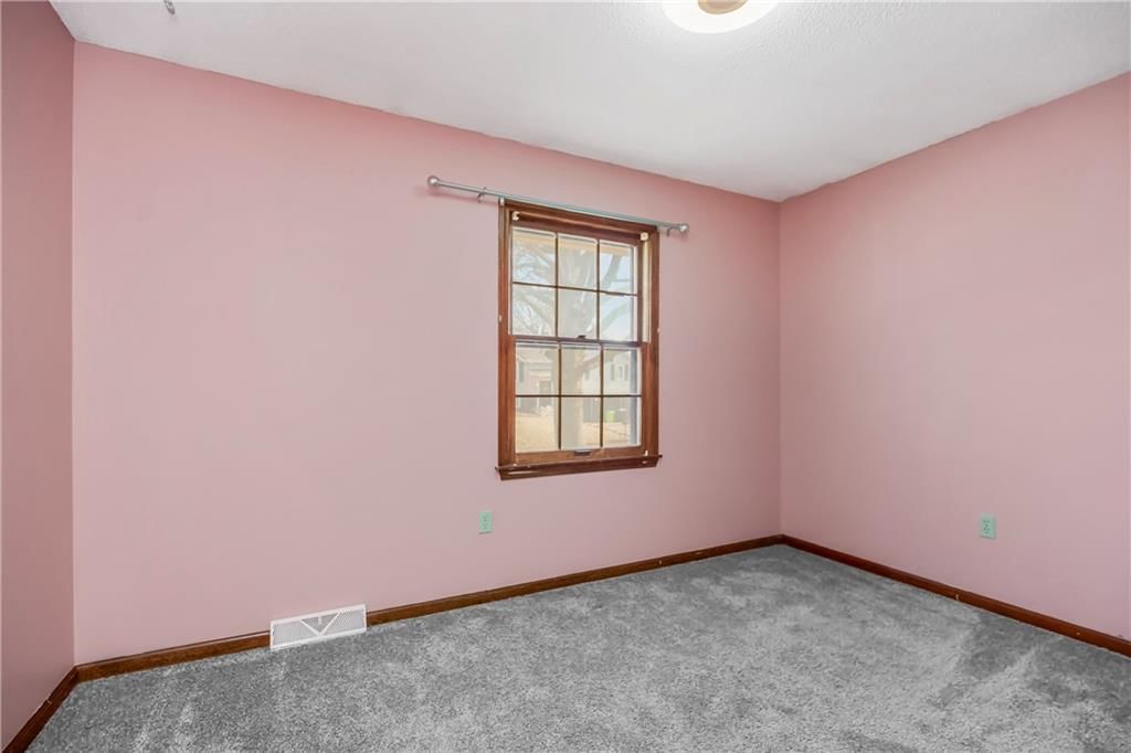 504 Brookridge Drive — photo 15