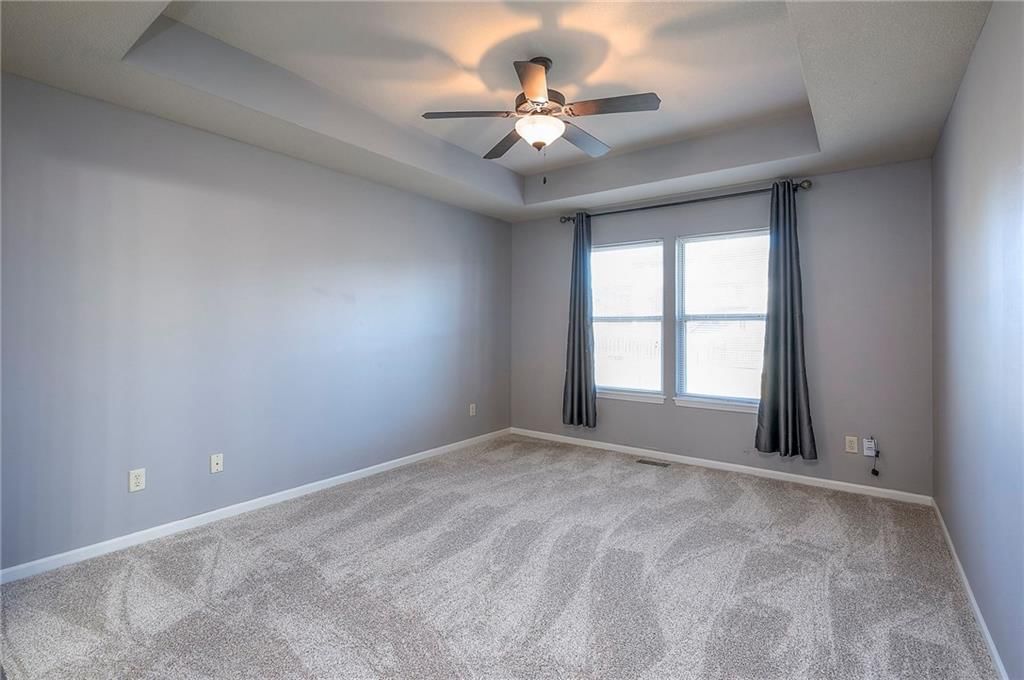11933 N Forest Avenue — photo 15
