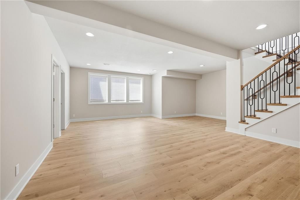 15381 W 173rd Terrace — photo 41