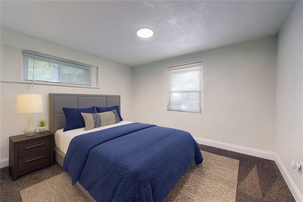 10914 Bennington Avenue — photo 10