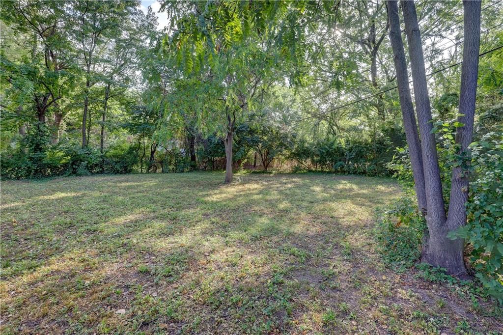 10914 Bennington Avenue — photo 12