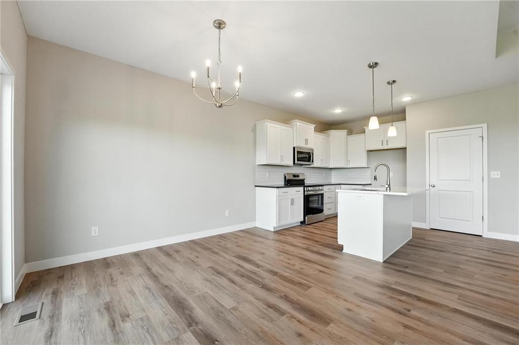 9600 N Ava Street — photo 12