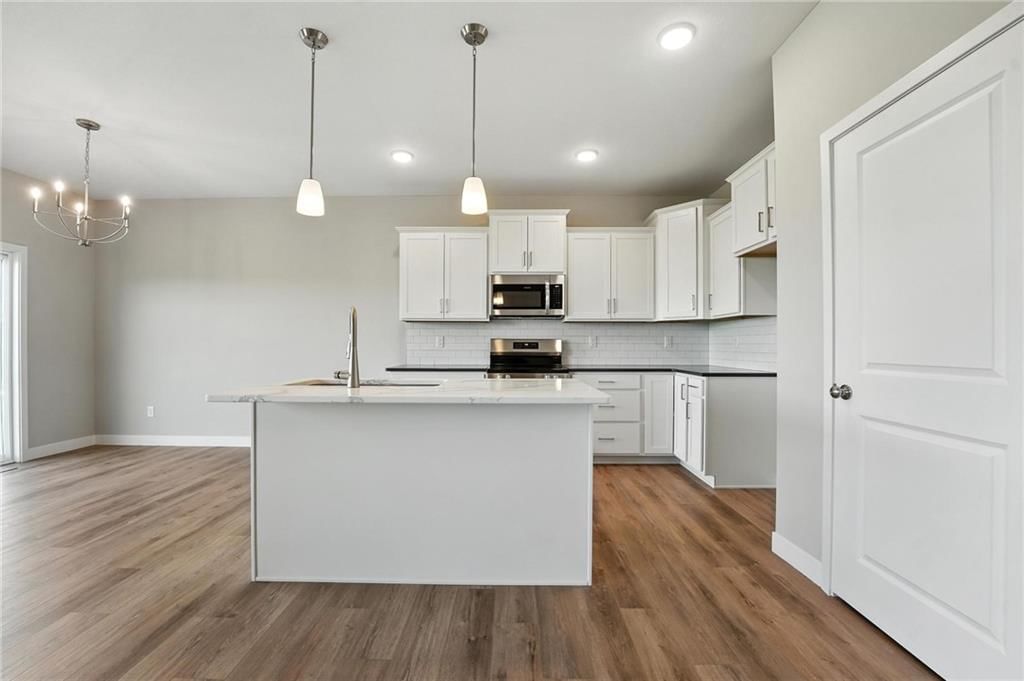9600 N Ava Street — photo 13