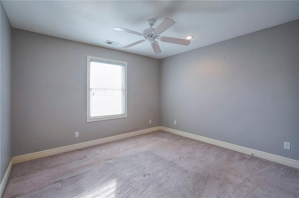 2205 SE Meeting Street SE — photo 38
