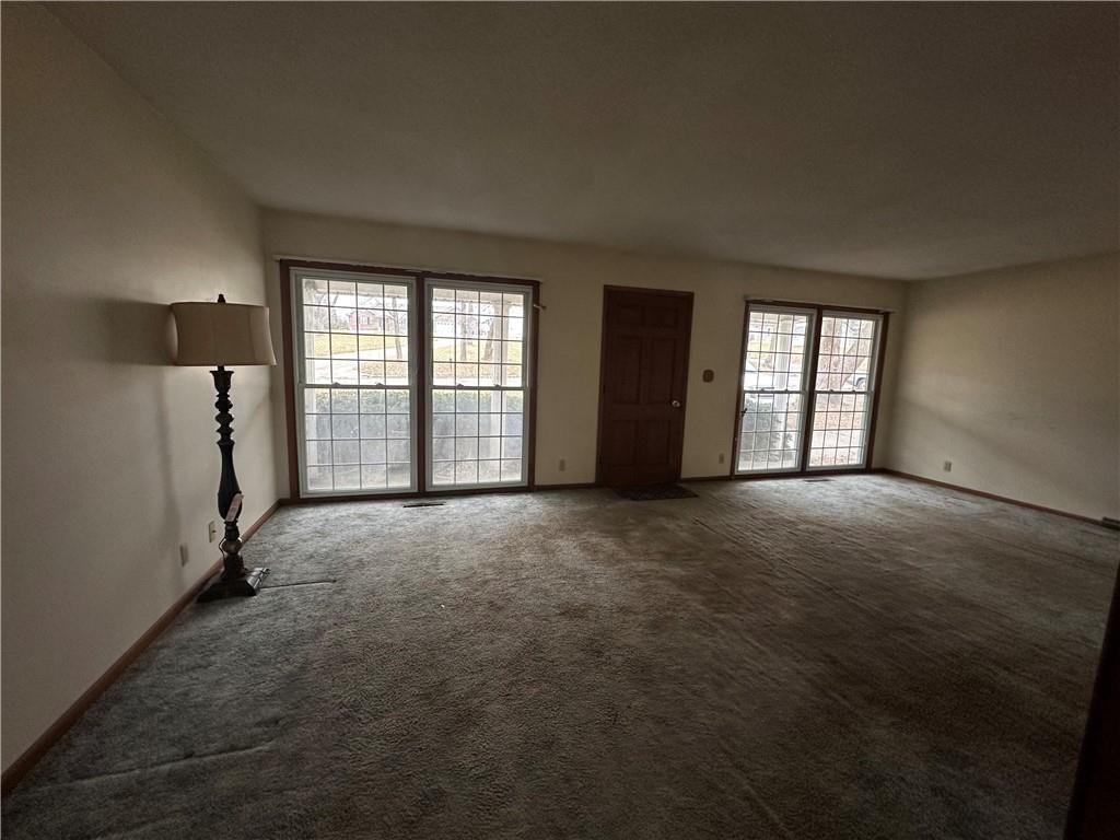 1424 N Dewey Street — photo 25