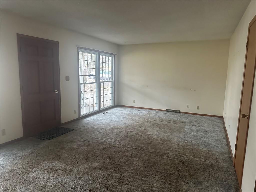1424 N Dewey Street — photo 27