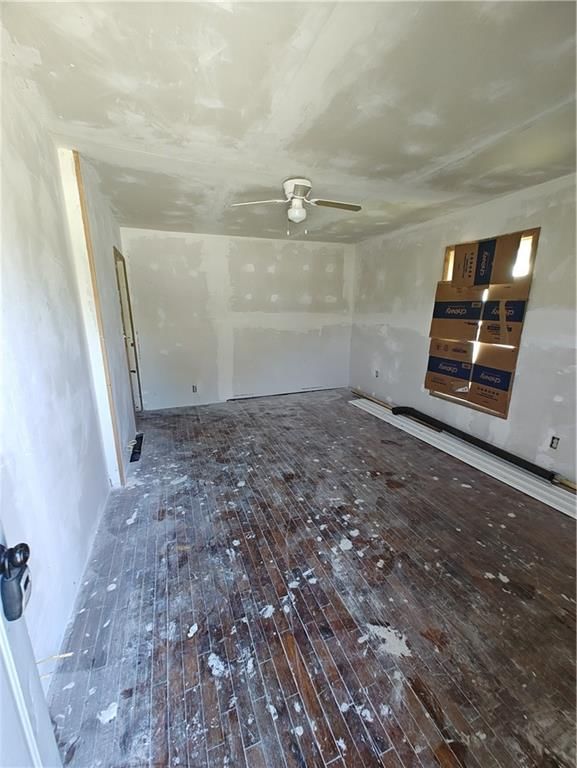 1410 Pacific Street — photo 3