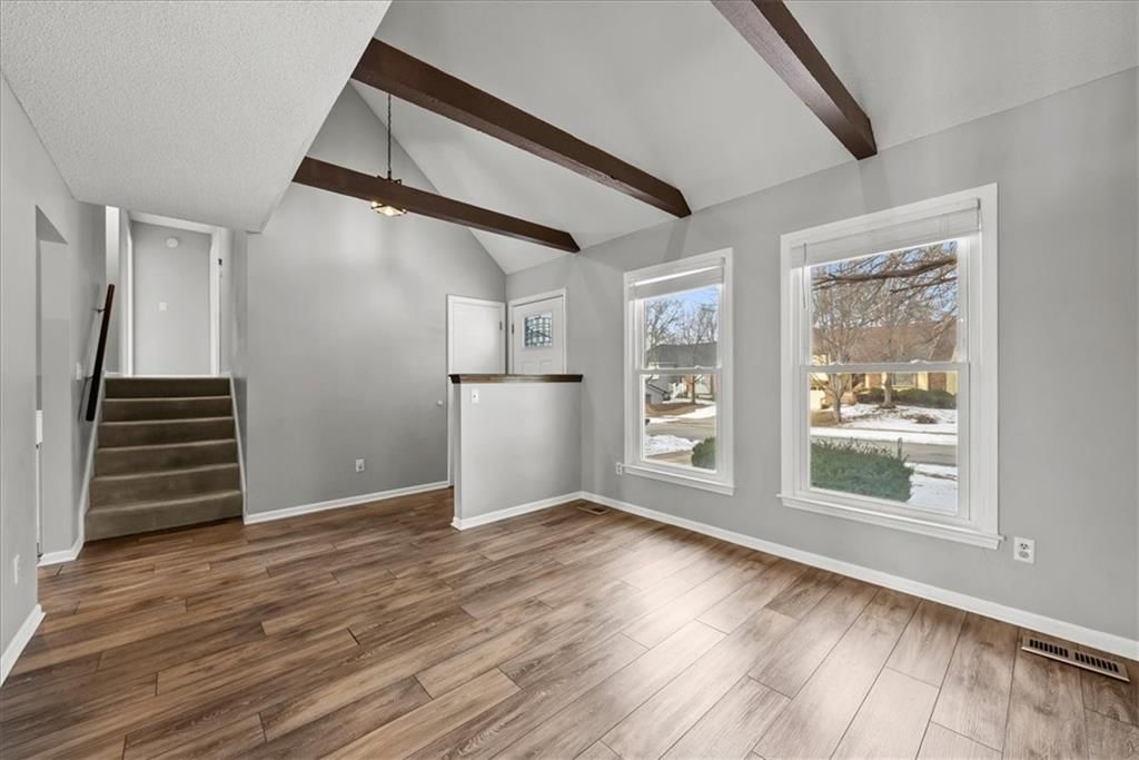 2101 E Sheridan Bridge Lane — photo 10