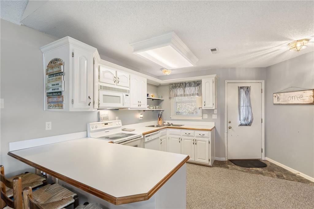 30204 Sassafras Drive — photo 10