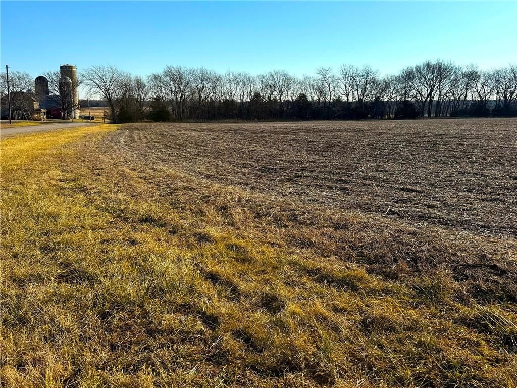 645 N 900 Road — photo 25