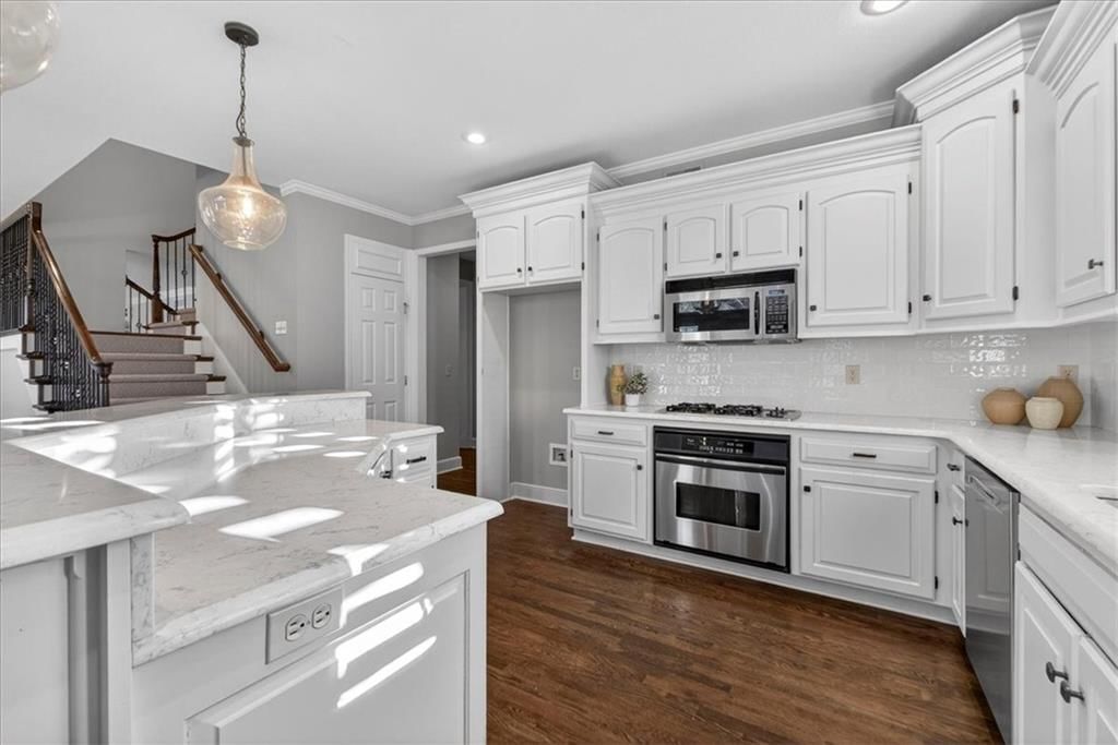 5628 W 144th Street — photo 18