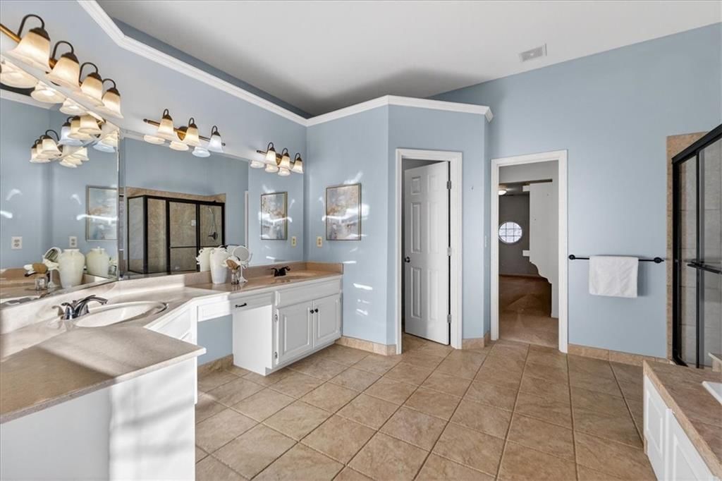 5628 W 144th Street — photo 37