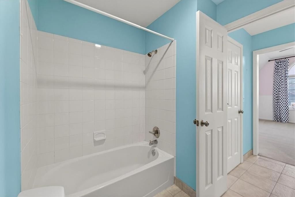 5628 W 144th Street — photo 46