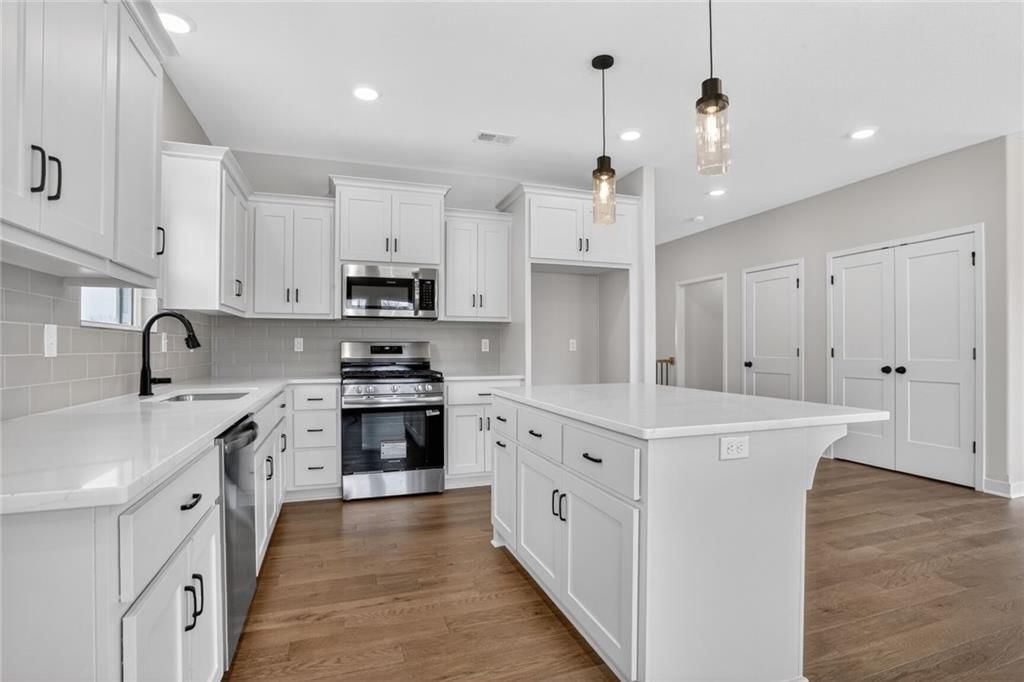 16209 Ryan Circle — photo 5