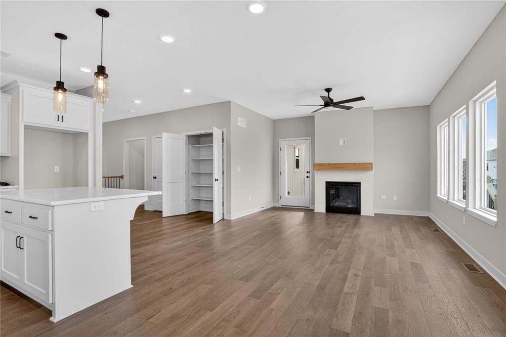 16209 Ryan Circle — photo 6