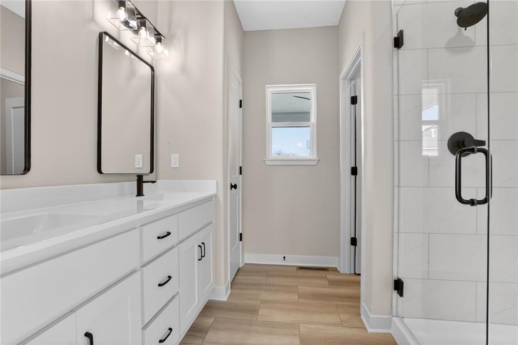 16209 Ryan Circle — photo 17