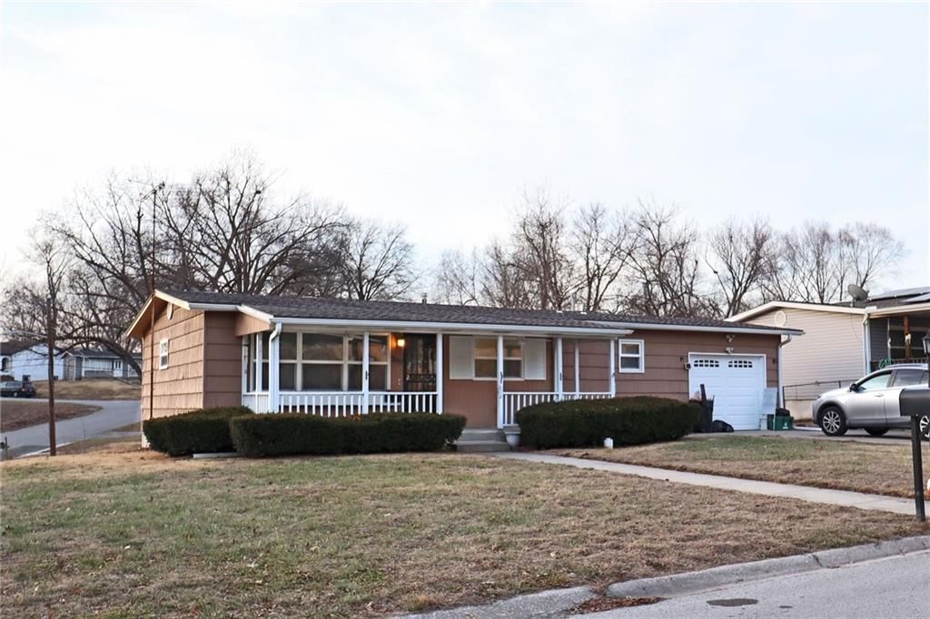 300 N 81st Terrace, Kansas City, KS