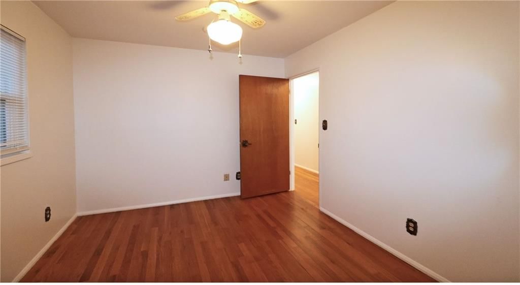 300 N 81st Terrace — photo 19