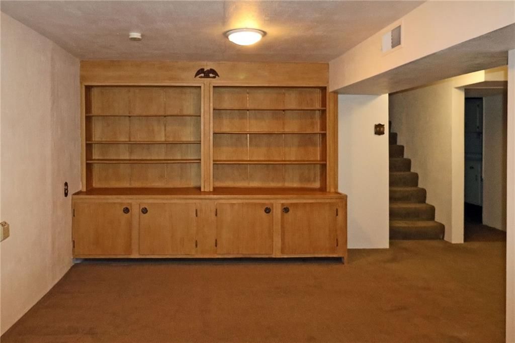 300 N 81st Terrace — photo 24
