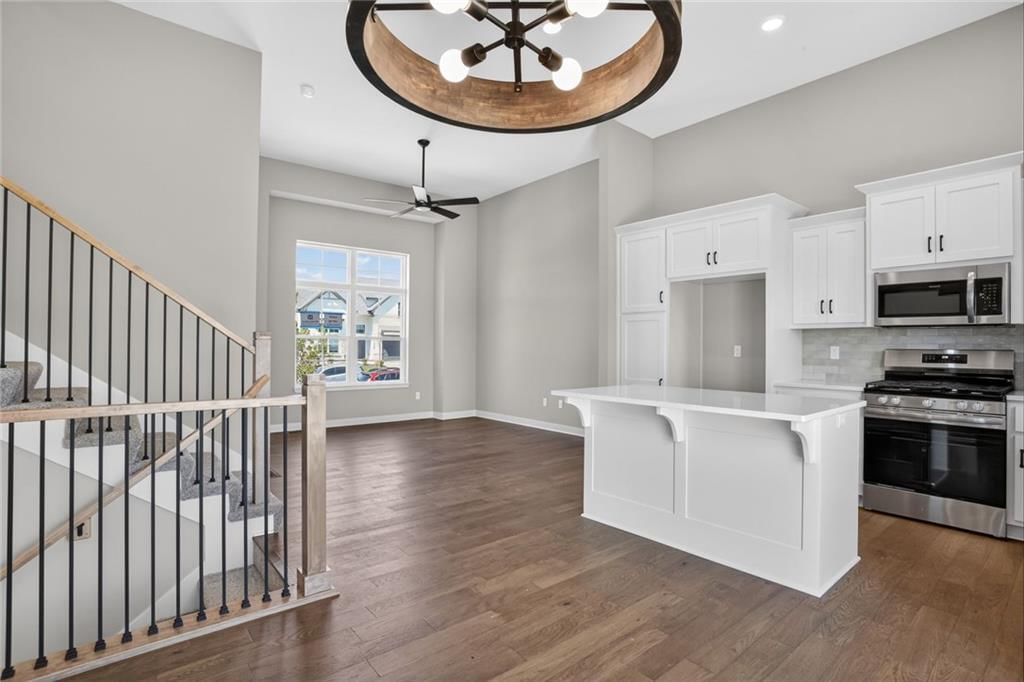 16244 Giorgia Street — photo 8