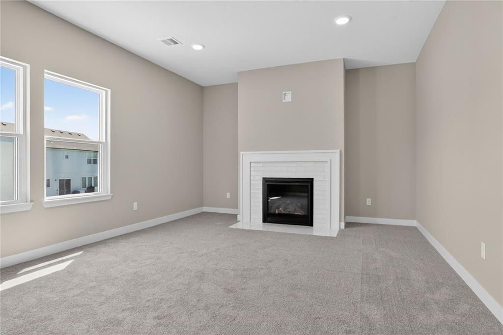 16244 Giorgia Street — photo 10