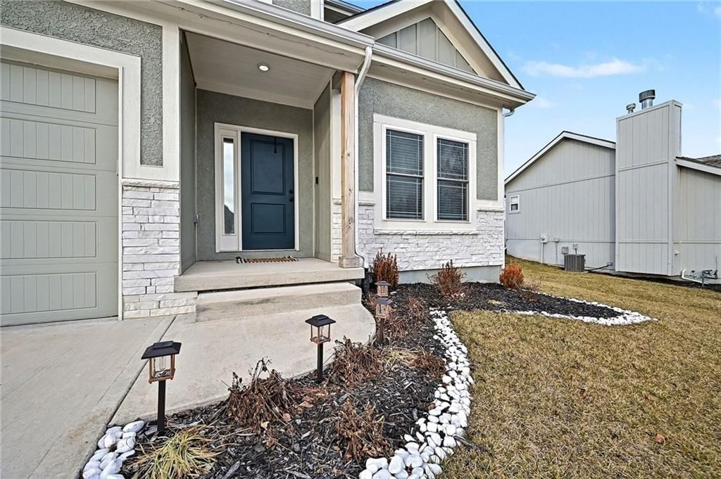 7812 NE 107th Street — photo 4