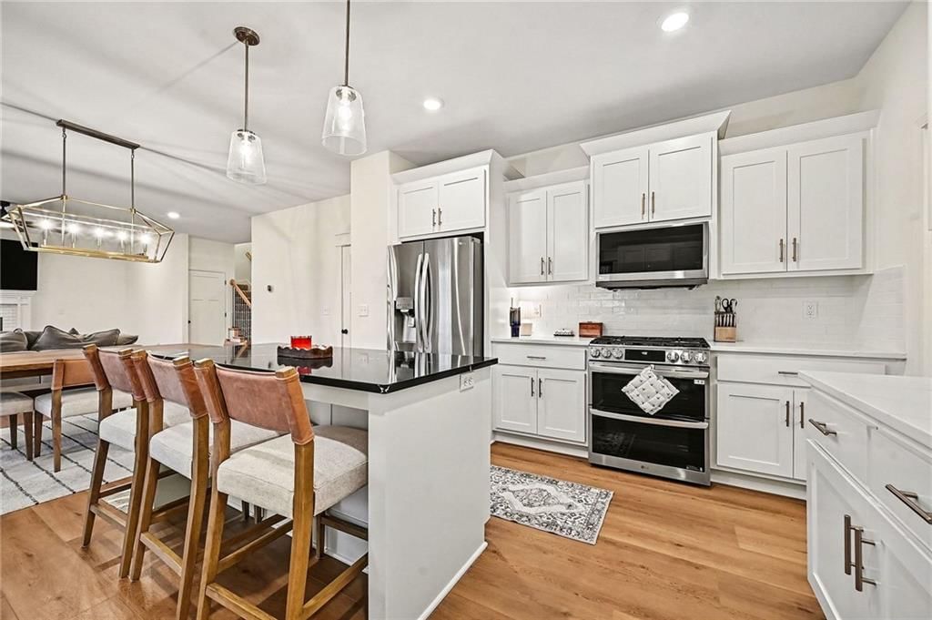 7812 NE 107th Street — photo 10