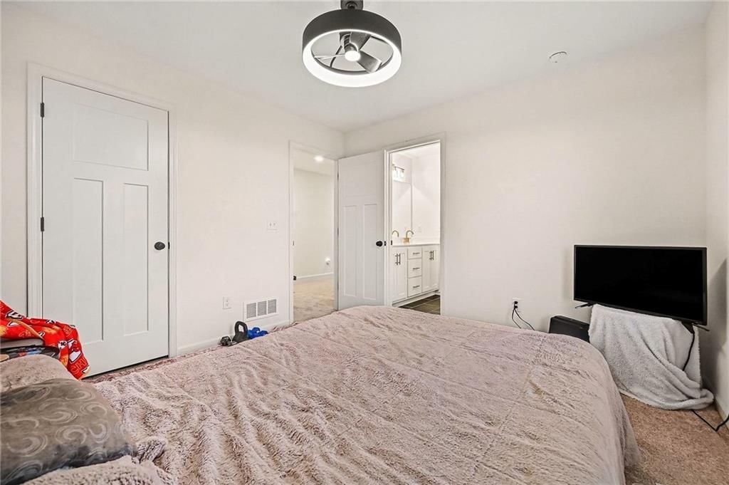 7812 NE 107th Street — photo 14