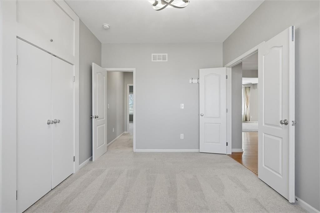 907 Englewood Drive — photo 11