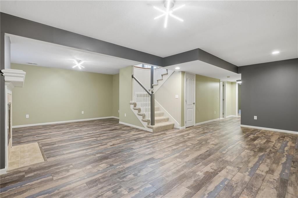 907 Englewood Drive — photo 24