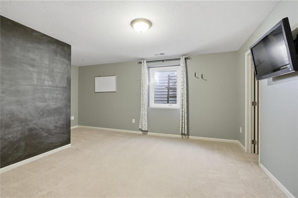 907 Englewood Drive — photo 27