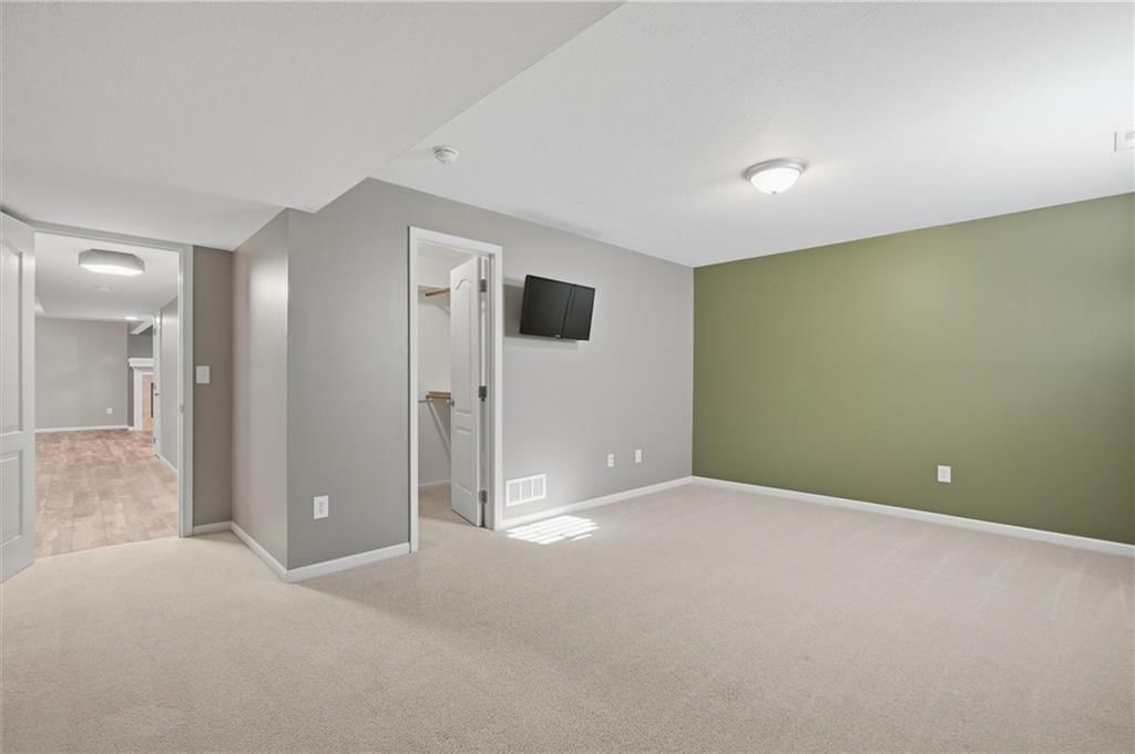 907 Englewood Drive — photo 29